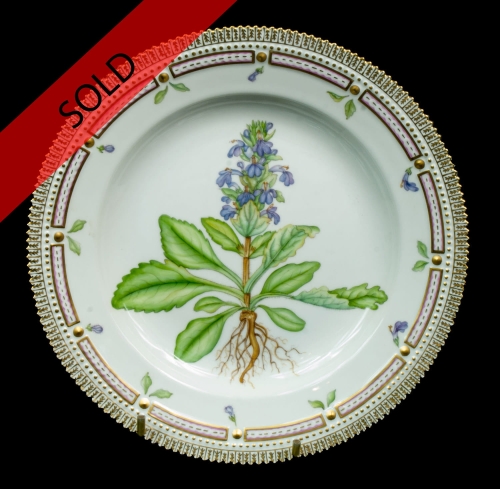 Plate "Flora Danica", Royal Copenhagen, circa 1980, antiques, old porcelain, antique porcelain, antiques Warsaw,  Galeria Żak