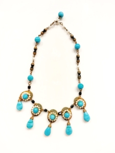 Pearl and onyx necklace