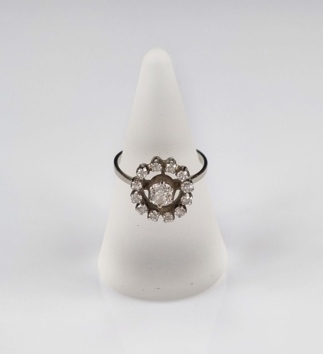 Diamonds ring, antique Warsaw, jewelry, old jewelry, Galeria Żak, art, antiques