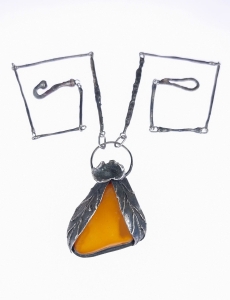 Amber necklace, Warsaw, 1963-86