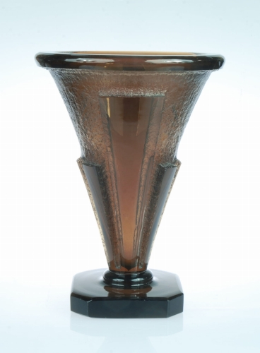 Vase, Daum, Nancy, France, circa 1926 , antique Warsaw, decorative objects, antique home decorations, Galeria Żak, art, antiques, art deco, glass