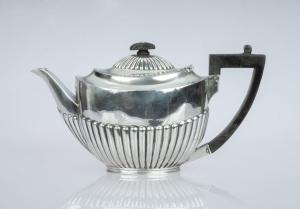 Imbryk, Goldsmiths & Silversmiths Co., Londyn, 1907 r.