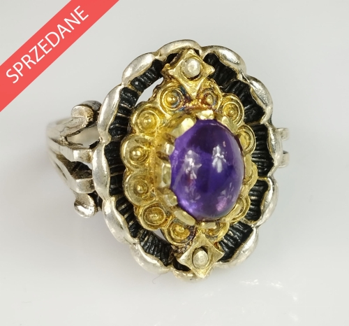 Pierścionek z ametystem , antyki Warszawa, skup antyków, dawna biżuteria, antyki, Galeria Żak