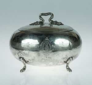 Sugar bowl, first half of 19th century 