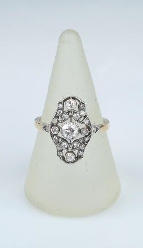 Art deco ring, antique Warsaw, jewelry, old jewelry, Galeria Żak, art, antiques