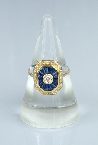 Sapphire and diamond ring , antique Warsaw, jewelry, old jewelry, Galeria Żak, art, antiques