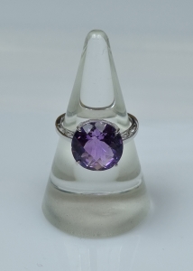 Amethyst ring