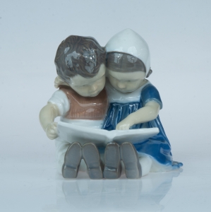 Siblings, Ingeborg Plockross Irminger, Bing & Grondahl, 1948-1952