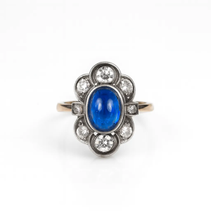 Sapphire and diamonds ring