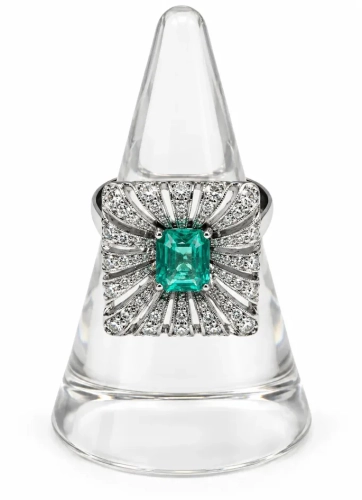 Diamonds and emerald ring, antique Warsaw, jewelry, old jewelry, Galeria Żak, art, antiques