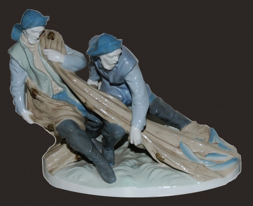"Rybacy" Royal Dux, II poł. XX w., antyki, Galeria Żak, stara porcelana, porcelana, antyki Warszawa