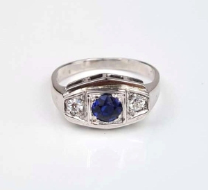Sapphire ring