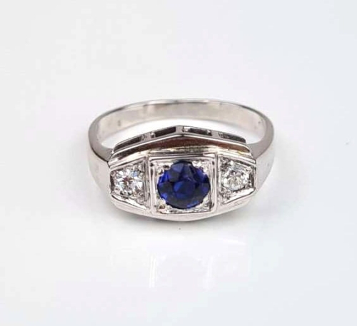 Sapphire ring, old jewelry, antiques, Galeria Żak