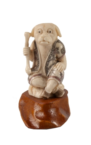 Pies , Japonia, okres Meiji (1868-1912), antyki Warszawa, skup antyków, sztuka dalekiego wschodu, kość słoniowa, okimono, antyki, Galeria Żak