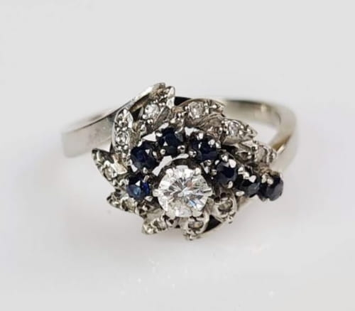 Diamonds and sapphires ring, antique Warsaw, jewelry, old jewelry, Galeria Żak, art, antiques